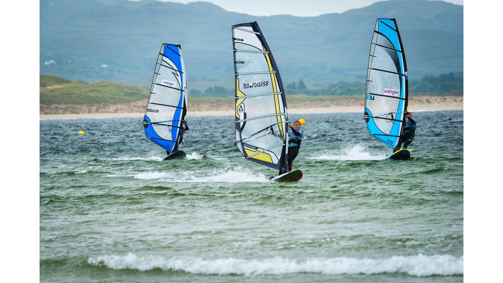 Kite Surfers at Downings Donegal_master